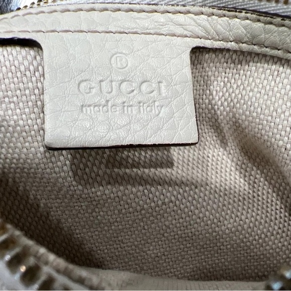 Gucci Leather Soho Large Interlocking GG Logo Hobo Bag In Ivory - Picture 9 of 11